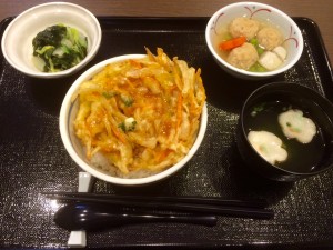 CS新井薬師さくらの森弐番館　昼食試食